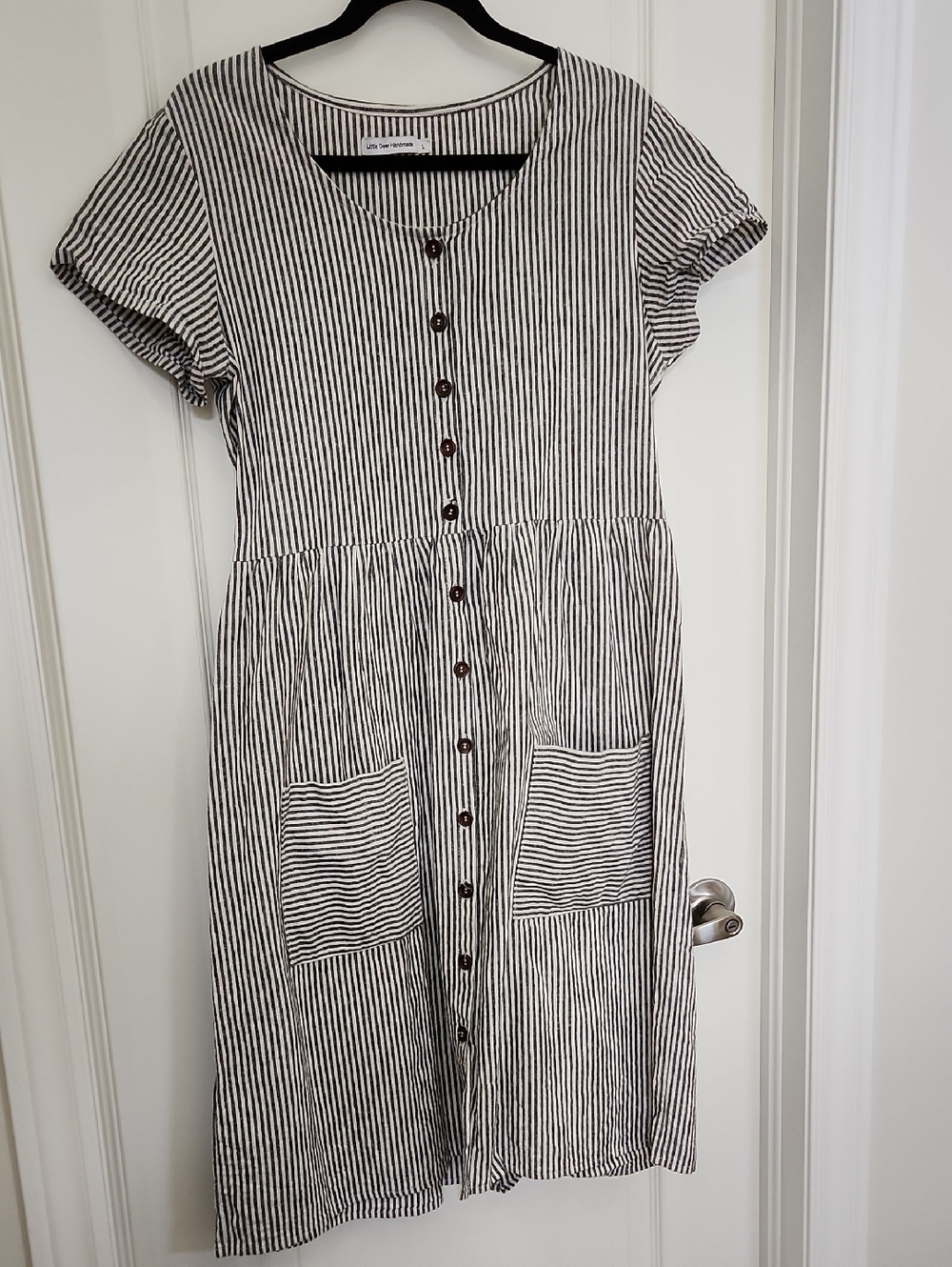 L 100% Linen Charcoal & White Striped Button-Front Dress